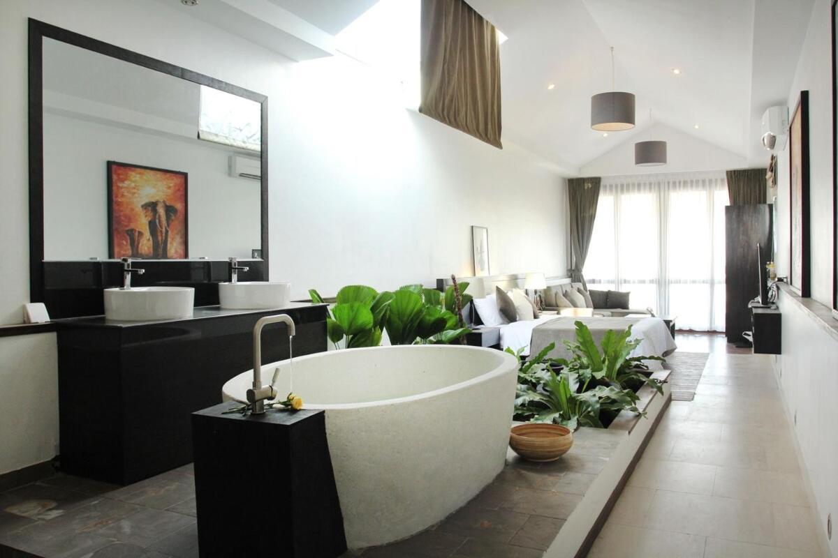 Blue Crystal Boutique Hotel 金边 外观 照片