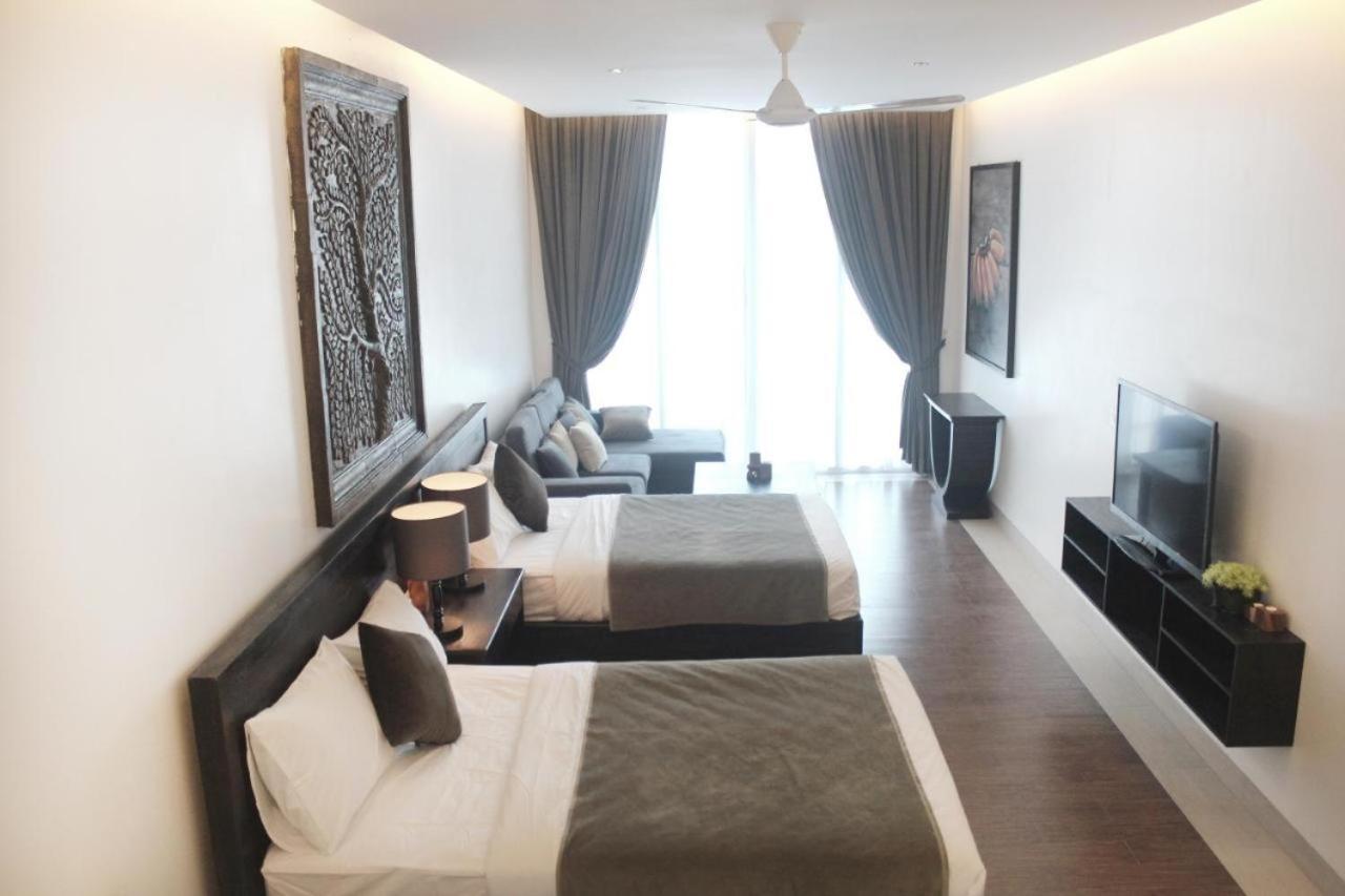Blue Crystal Boutique Hotel 金边 外观 照片